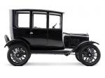 Ford Model T Center Door Sedan 1915 года